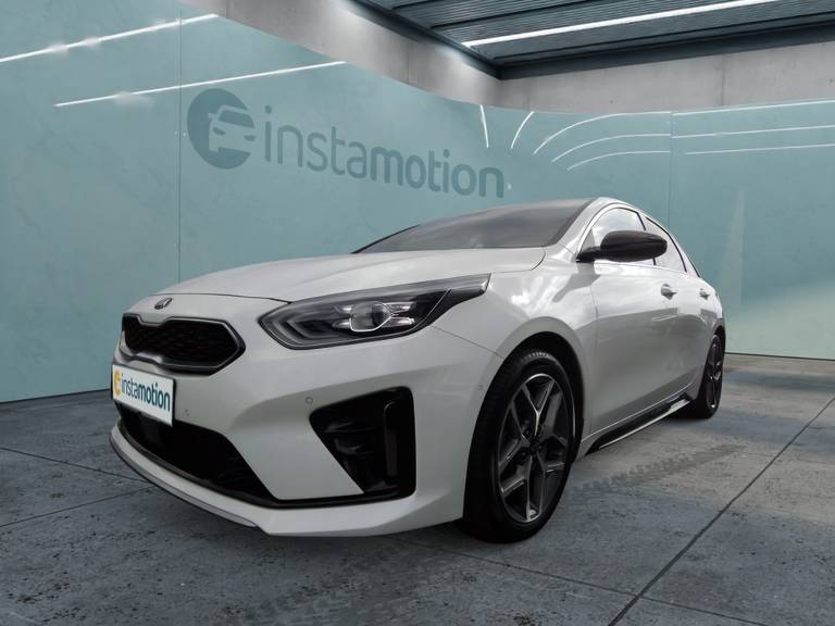 Kia Proceed