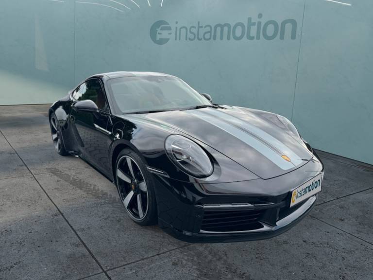 Porsche 992