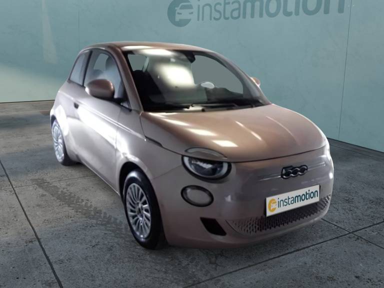 Fiat 500E