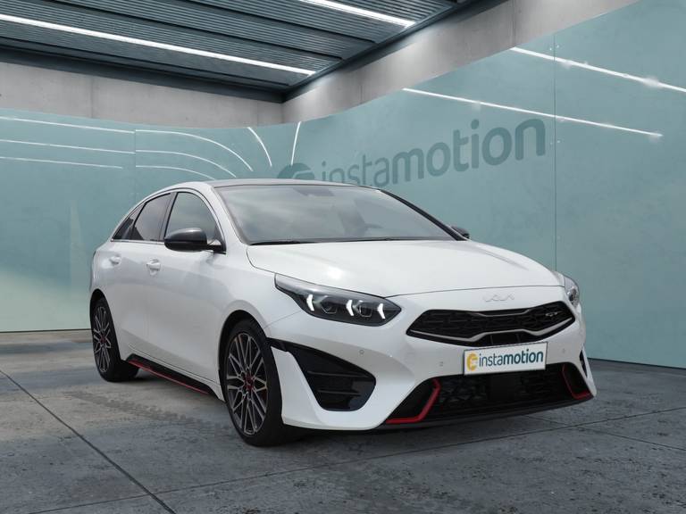 Kia Proceed